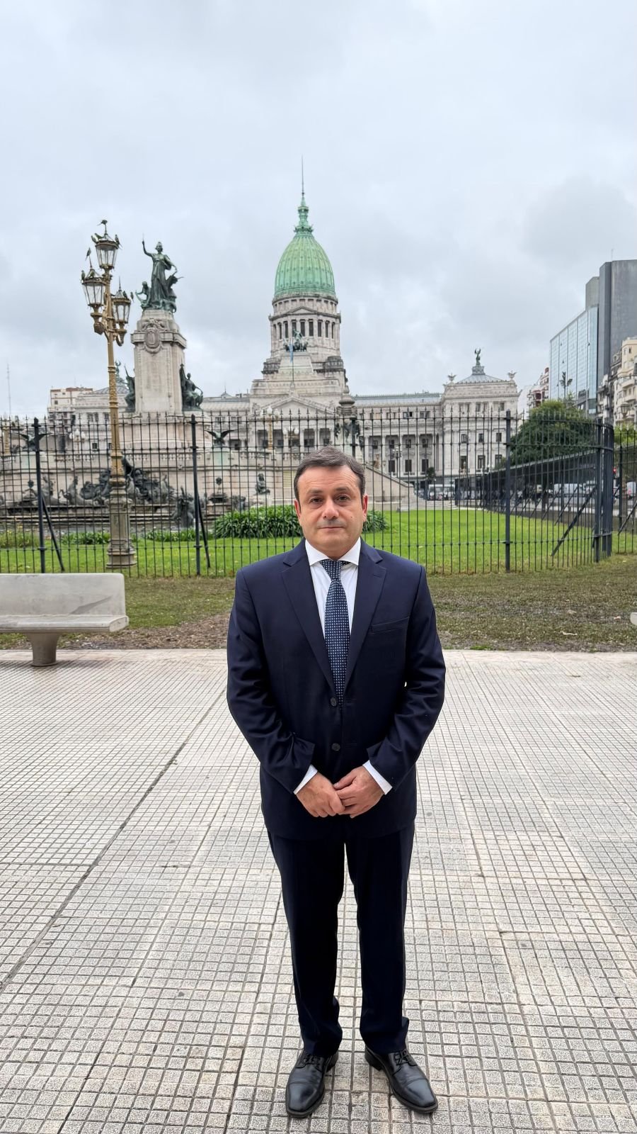 "Buscamos el financiamiento necesario para el crecimiento y desarrollo de nuestros jóvenes", afirmó el Diputado Nacional Oscar Herrera Ahuad