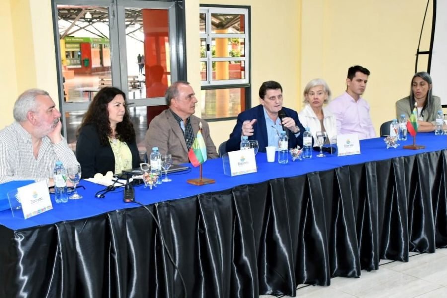 Con la presencia del Ministro Safrán, se realizó en la ciudad de Eldorado un nuevo Encuentro de Responsabilidad Fiscal con la participación de los Municipios misioneros
