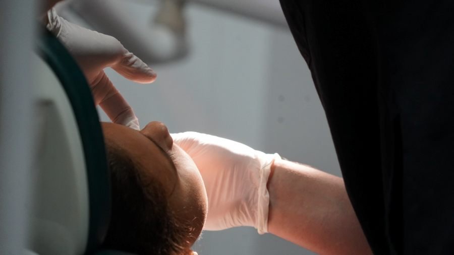 Apóstoles: Operativo odontológico gratuito en la Escuela Provincial N° 625, cercando atención de salud bucal a estudiantes y vecinos de la comunidad