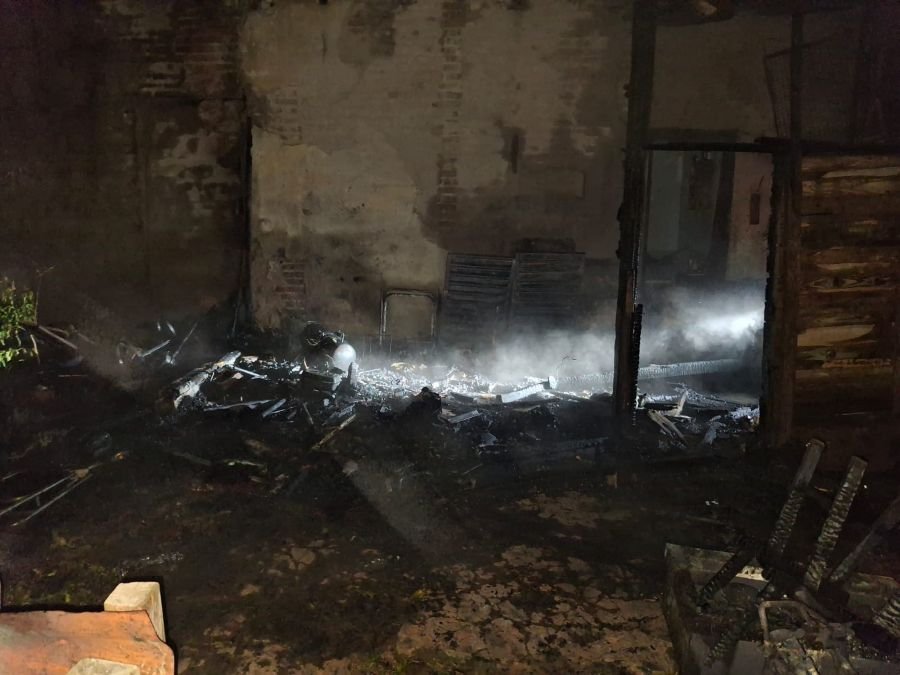 Apóstoles: Incendio en una vivienda de dejó importantes daños materiales, sin que se registraran personas lesionadas