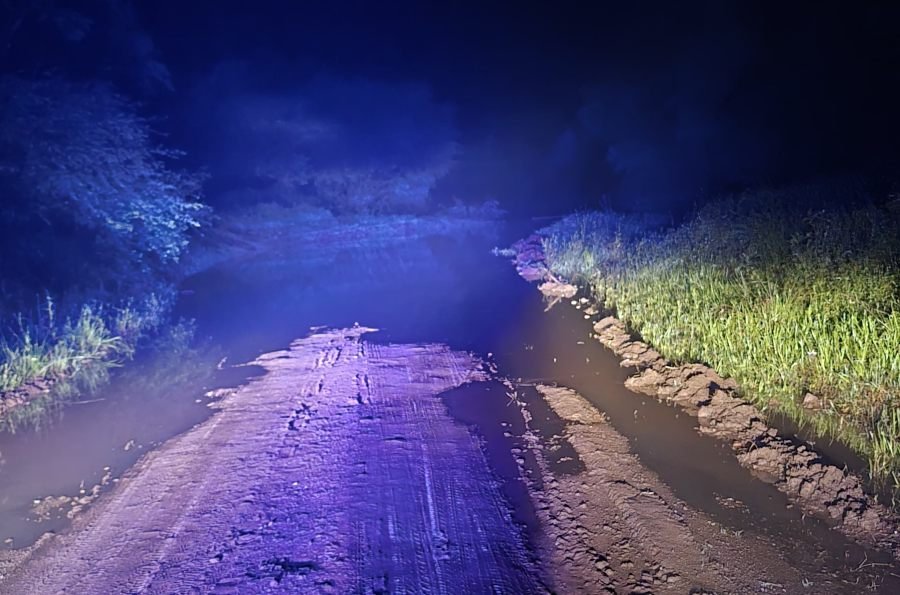 Misiones: Desborde del Arroyo Garupá en zona rural del Municipio de Profundidad, no se registraron viviendas afectadas ni familias damnificadas