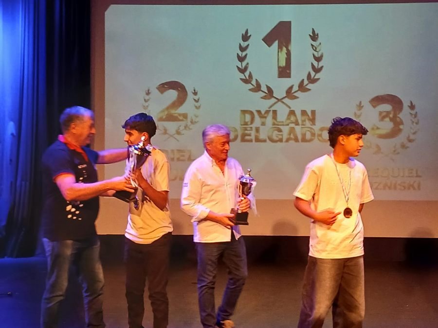 El apostoleño Uriel Husulak se consagró subcampeón de la Categoría Junior 150cc del Misionero de Karting en Pista, luego de una temporada 2025 con gran protagonismo