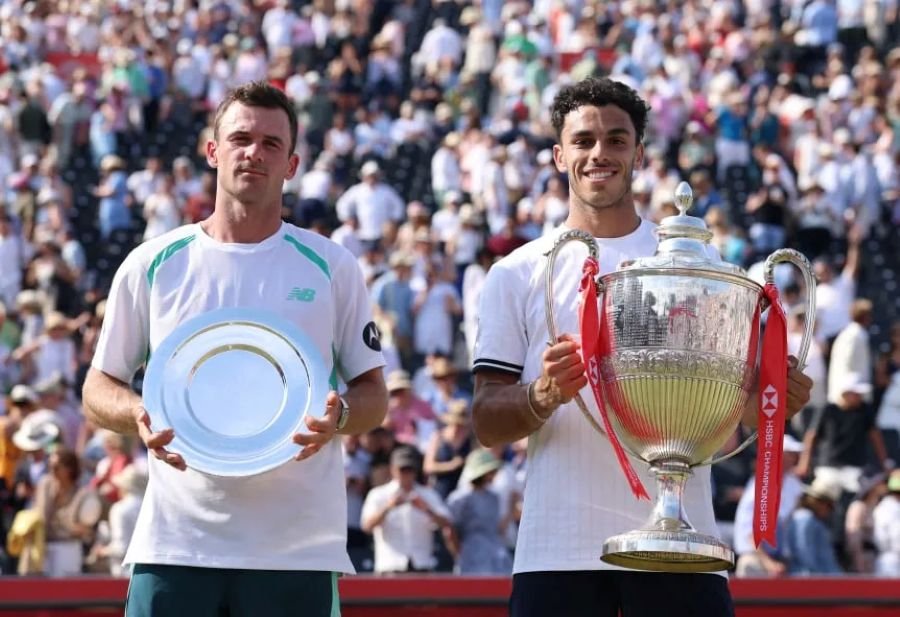 Tenis: Tras vencer al estadounidense Tommy Paul, el argentino Francisco Cerúndolo es campeón en Queen's