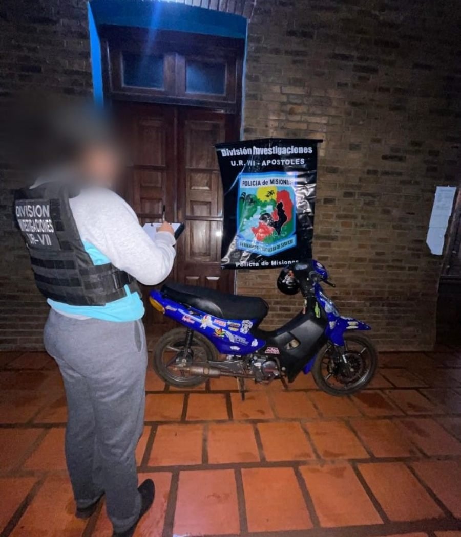 Apóstoles: Circulaban haciendo “willy” y contraexplosiones, demoraron a dos adolescentes de 14 y 16 años y secuestraron una motocicleta