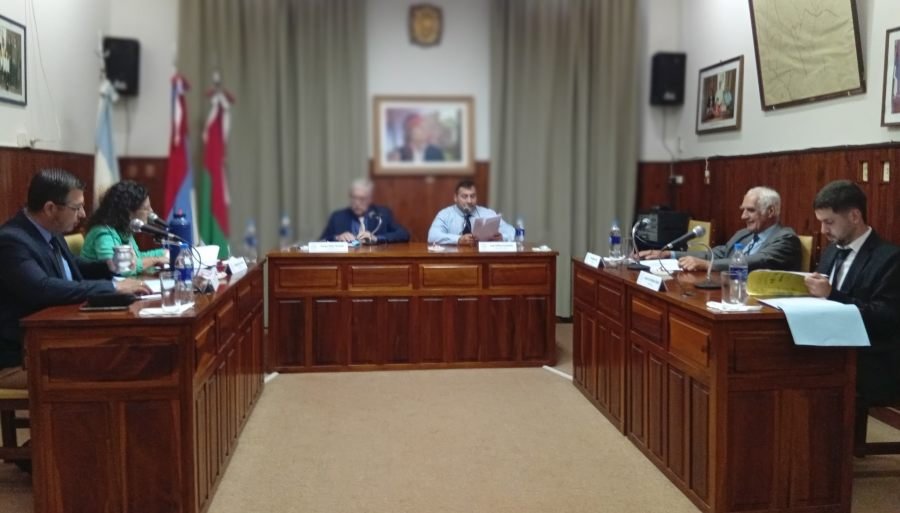 Apóstoles: Los Concejales por unanimidad aprobaron el Presupuesto Municipal, ejercicio 2026, el mismo asciende a los 16.586.000.000 pesos