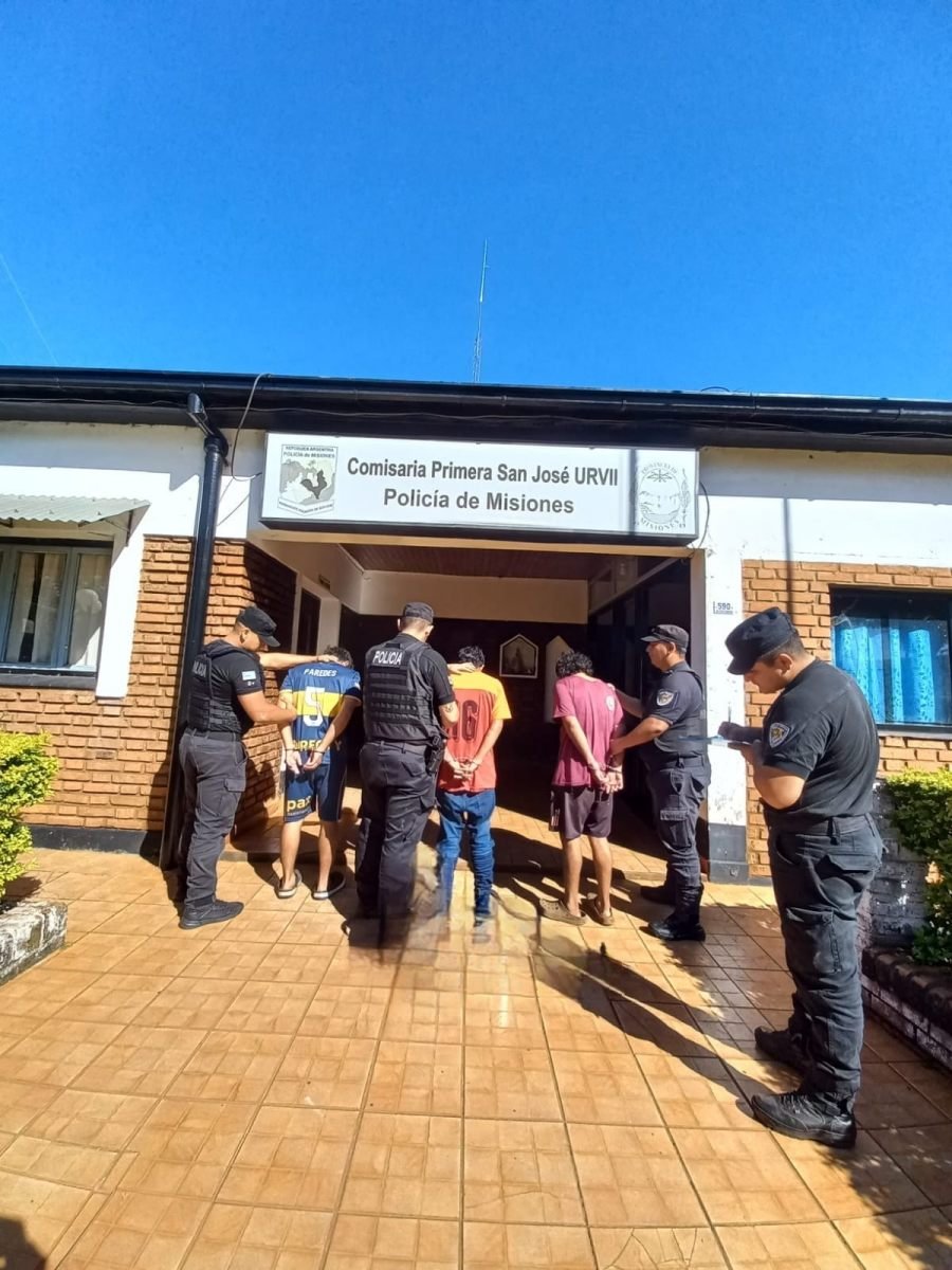 Tres individuos de 20, 26 y 28 años, fueron detenidos por un hurto en la localidad de San José: Recuperaron lo robado a una vecina de 60 años
