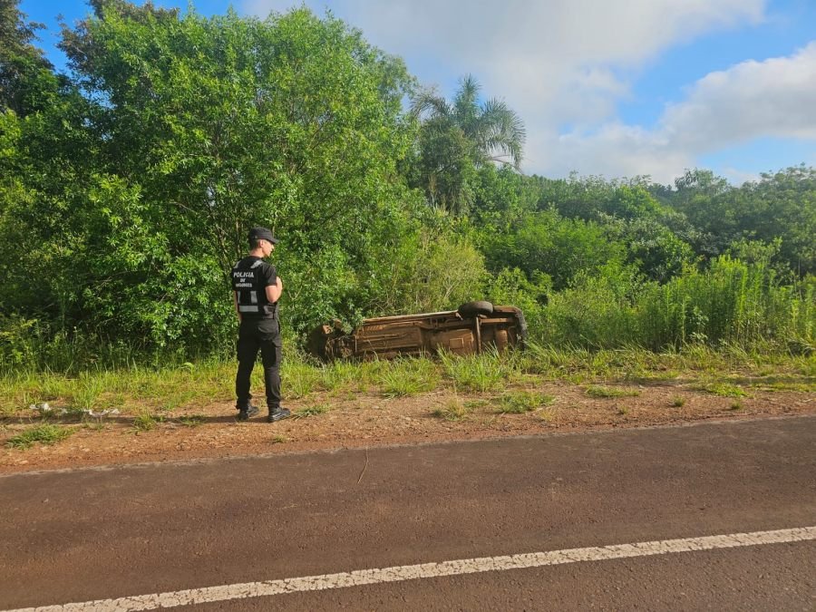 Despiste sobre la Ruta Provincial Nº 103, terminó en la zona de malezas tras perder el control en el Municipio misionero de San Martín