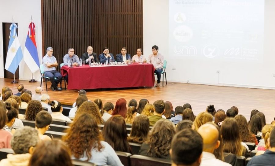 Posadas: Con gran convocatoria se desarrolló en la mañana del día viernes el Segundo Foro Provincial de Salud Mental