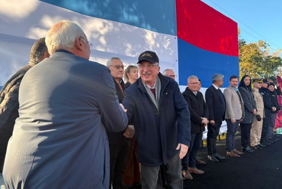 Misiones: El Gobernador Passalacqua encabezó el acto por el 99° aniversario de la localidad de Puerto Leoni, “su historia nos contagia e impulsa a seguir adelante”