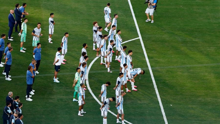 Cómo impactaron en AFA las dudas de Scaloni sobre su continuidad y el detrás de escena del vestuario de Argentina tras la derrota