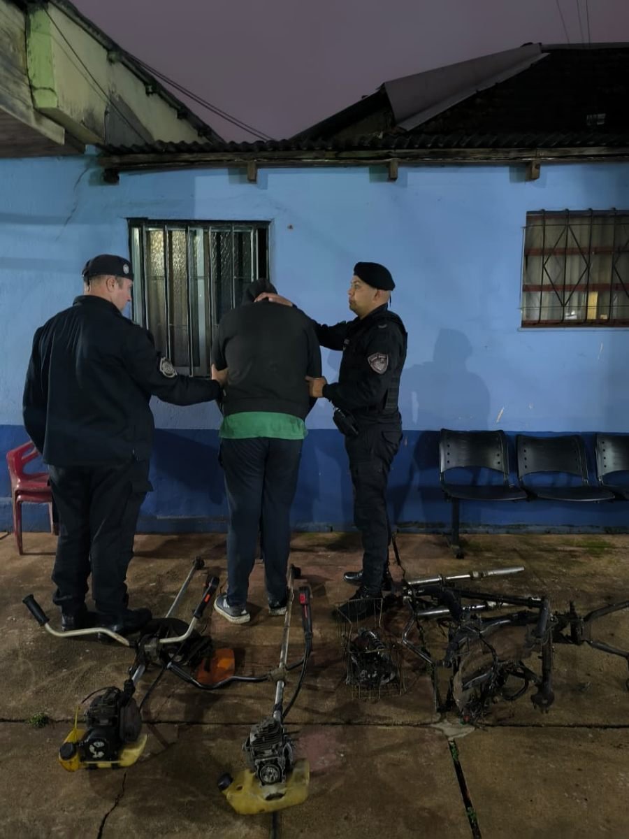 Pedía trabajo y luego entraba a robar: La Policía de Misiones lo detuvo y recuperó los elementos