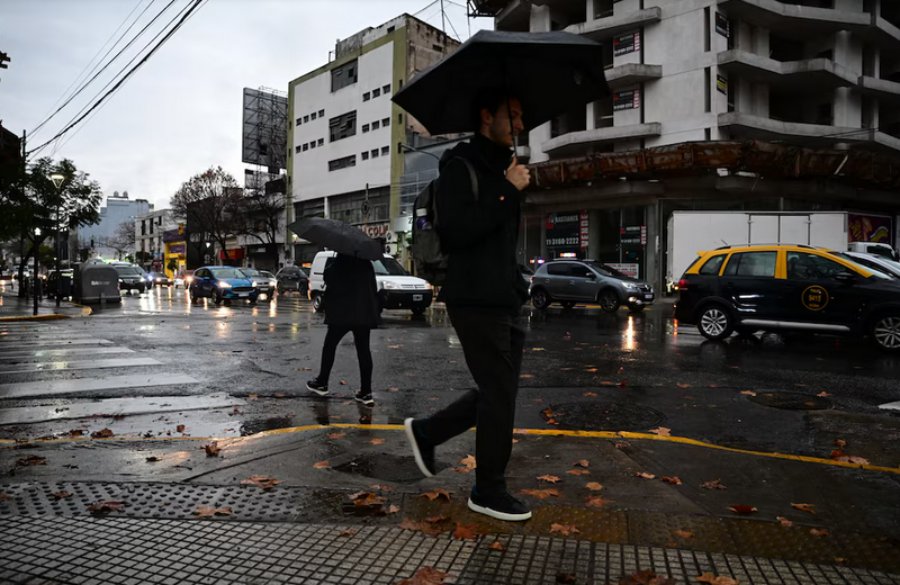 Vuelven las tormentas al Área Metropolitana de Buenos Aires: El SMN emitió una alerta amarilla para ocho provincias