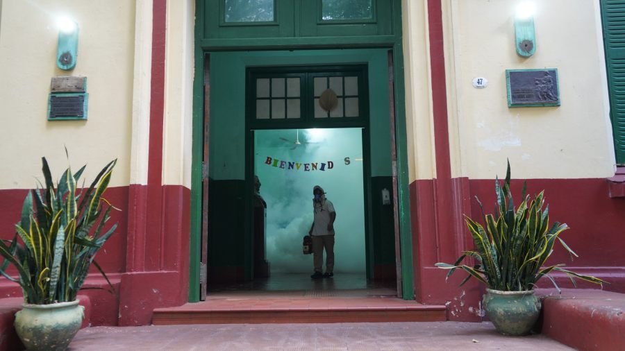 Apóstoles: En el marco de los preparativos para el inicio del ciclo lectivo, el Municipio lleva adelante operativos de fumigación