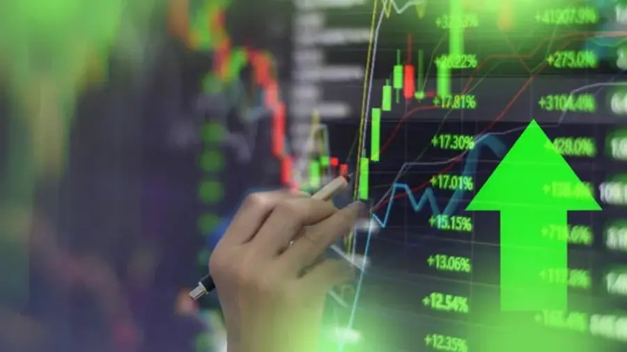 Euforia por la bolsa: el riesgo país se desploma por debajo de los 450 puntos y toca su nivel más bajo en ocho años