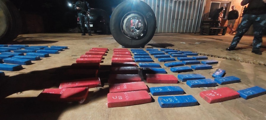 Detectaron más 150 kilos de marihuana ocultos en los neumáticos de un camión