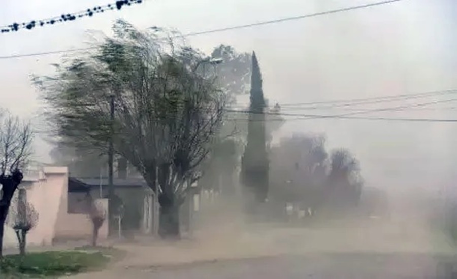 Alerta por vientos fuertes en tres provincias