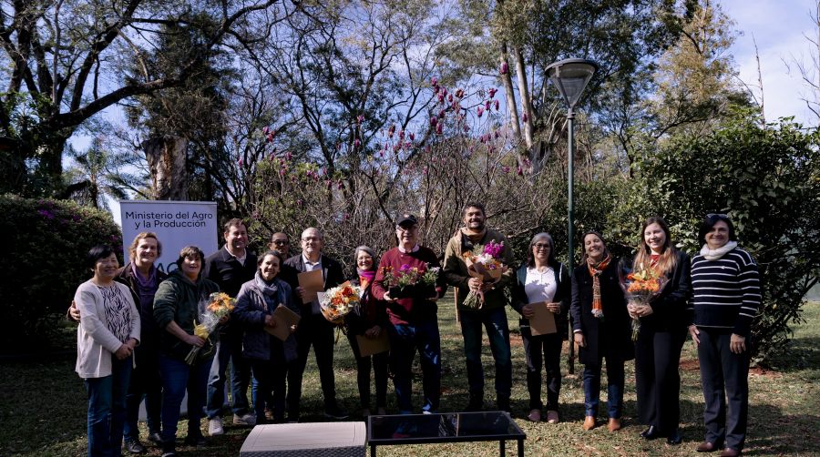 El Gobernador Hugo Passalacqua lanzó un programa de microcréditos para fortalecer la floricultura en la provincia de Misiones