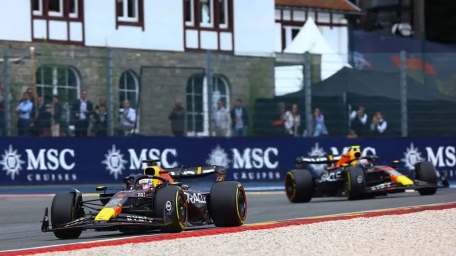 Fórmula 1: Max Verstappen consiguió su octava victoria consecutiva en el GP de Bélgica y está a una del récord de Sebastián Vettel y su campañero en Red Rull, Sergio "Checo" Pérez finalizó segundo