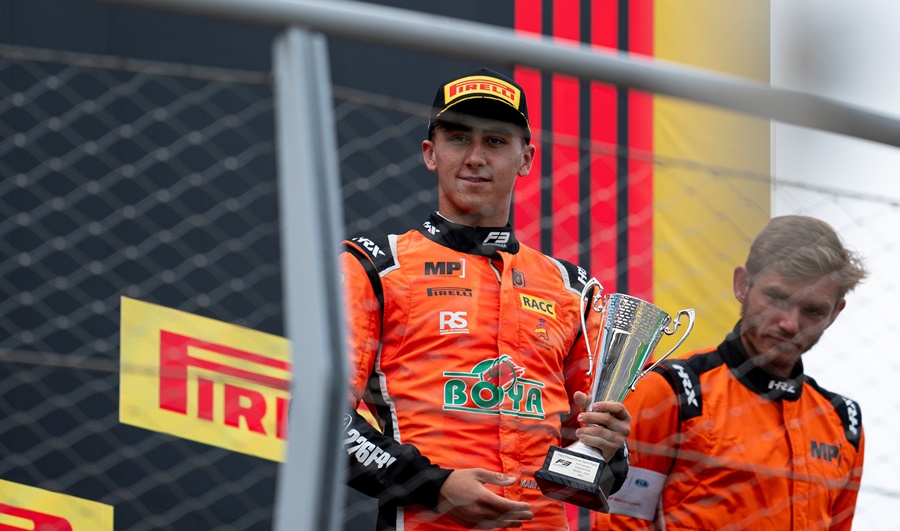 Podio de Mari Boya en Monza: El español cierra su primera temporada en Fórmula 3 subiéndose al podio