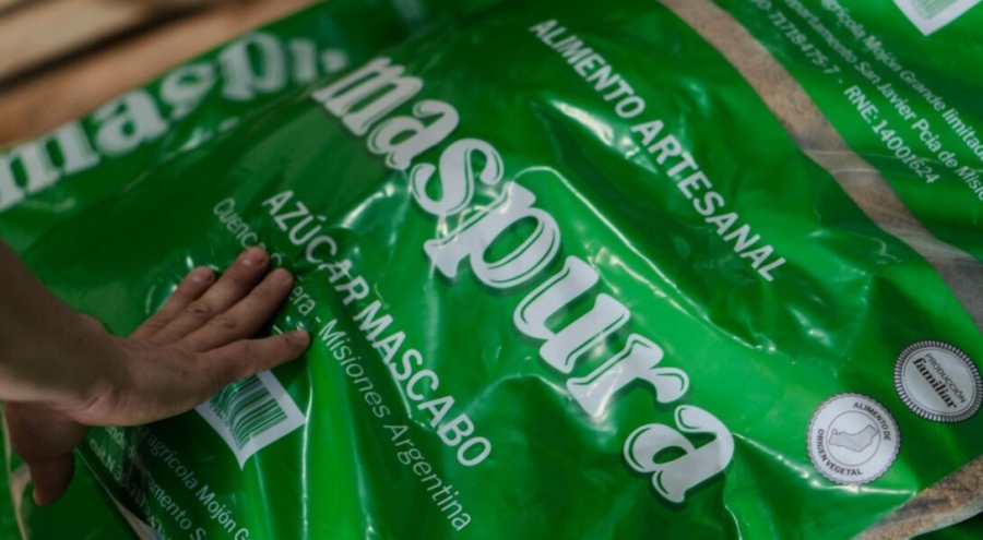 Maspura: Misiones exporta los primeros veinte mil kilos de azúcar mascabo a Buenos Aires