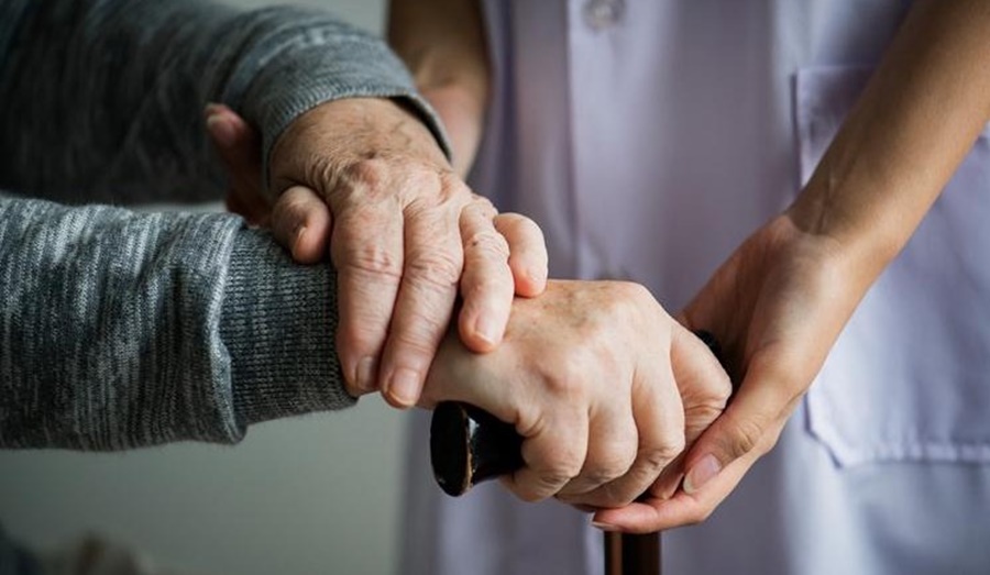 La ancianidad, una etapa que debe ser debidamente apreciada y acogida