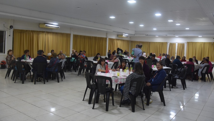 Bingo para Adultos Mayores: Una noche de Diversión y Premios en la Expo Yerba de Apóstoles