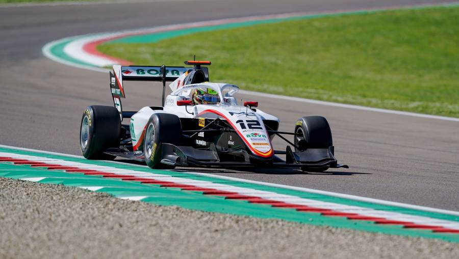 Formula 3: Mari Boya, remontada de 18 posiciones en Imola