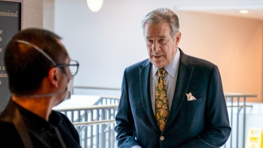 Atacan a Paul Pelosi, esposo de la presidenta de la Cámara de Representantes de EE.UU. Nancy Pelosi, con un martillo en su casa en San Francisco