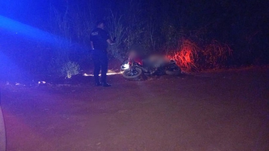 Investigan la muerte de un hombre con un orificio en el pecho, aparentemente producido por un arma de fuego en la ciudad de Eldorado