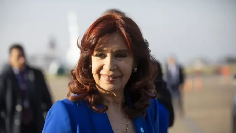 Lo anunció Adorni: El Gobierno Nacional dará de baja la jubilación de privilegio de Cristina Fernández y la pensión de Néstor Kirchner