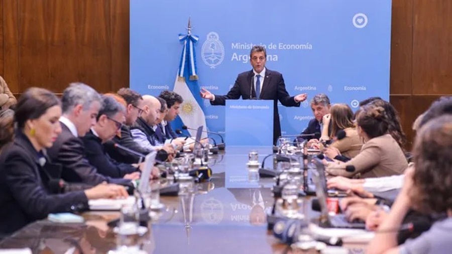 Ante medios extranjeros: Sergio Massa anunció un nuevo dólar para todas las exportaciones por los próximos 30 días