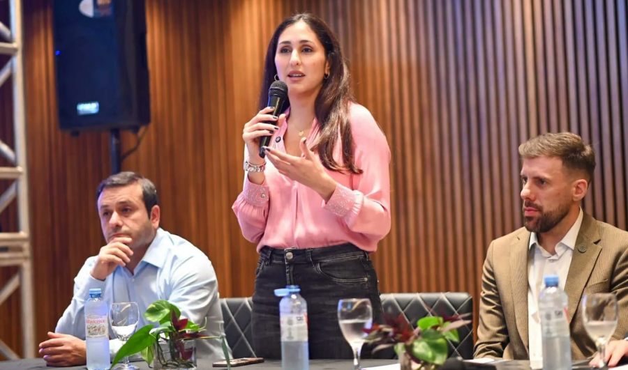 Paula Franco en Congreso Provincial Contra el Crooming: “Promovemos el acceso al conocimiento y trabajamos para proteger a nuestros niños”