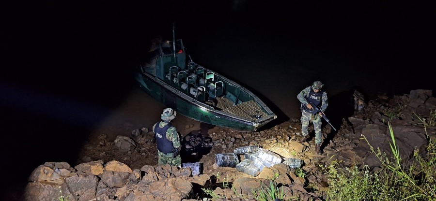 Prefectura Naval Argentina incautó más de 380 kilos de marihuana en Misiones