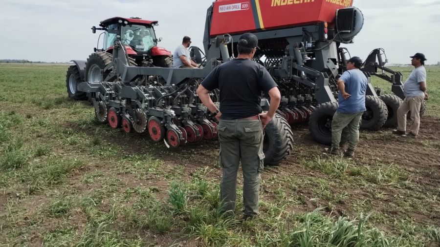 VAF lanza en Agroactiva monitores accesibles sin resignar tecnología: La empresa busca que más productores y contratistas puedan acceder a la agricultura de precisión
