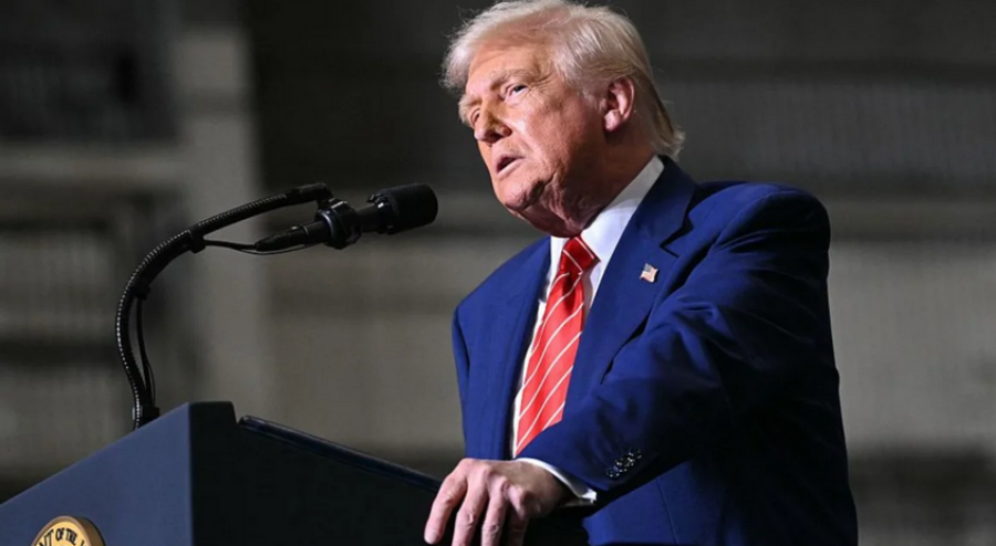 El Presidente de Estados Unidos Donald Trump anuncia que los aranceles al acero aumentarán a 50 %