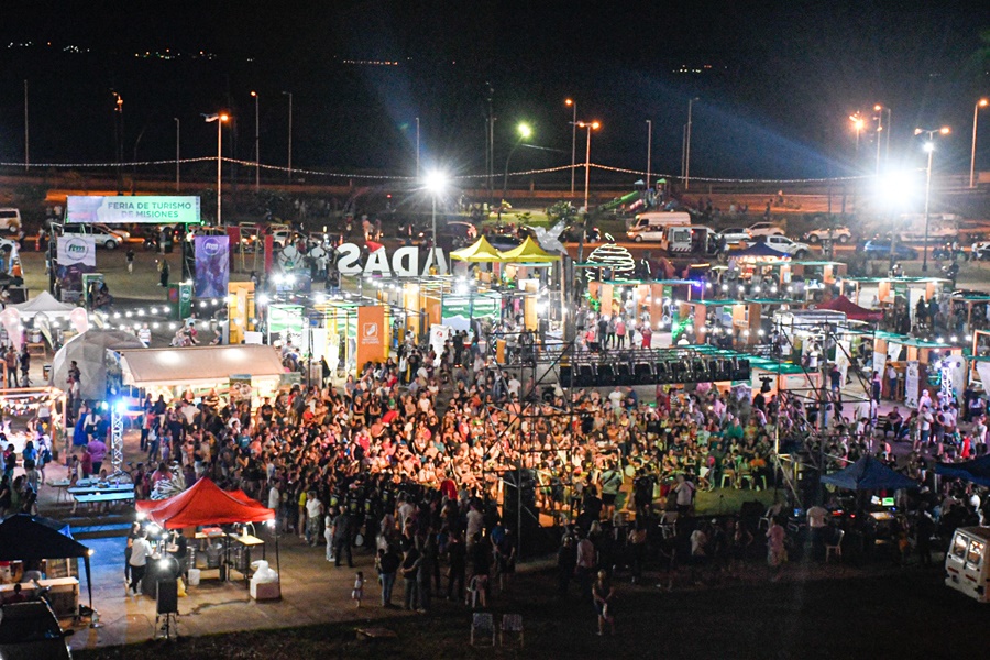 Misiones: Más de 15 mil personas el fin de semana disfrutaron la Feria Provincial de Turismo, en el Parque La Cantera de la Costanera de Posadas