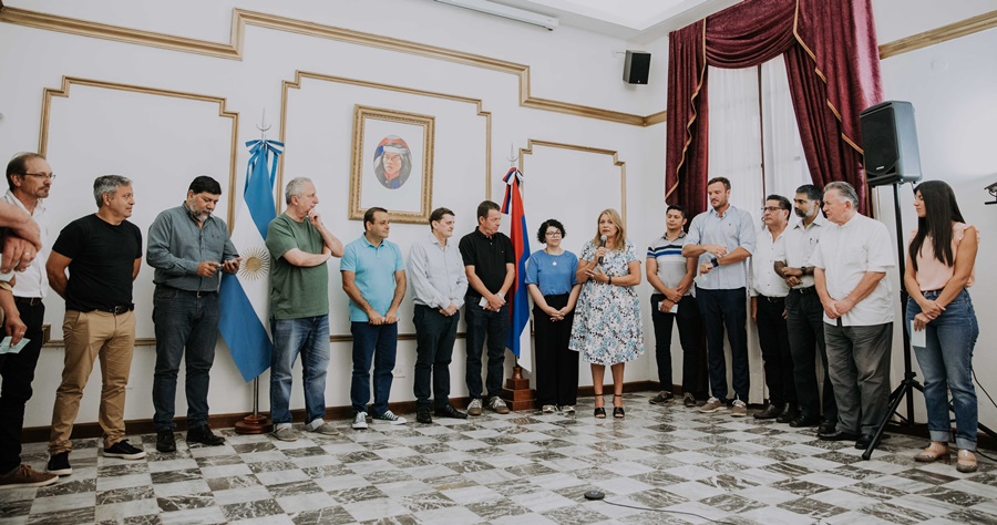 Misiones: Se entregaron subsidios a entidades deportivas, civiles, educativas, religiosas y cooperativas