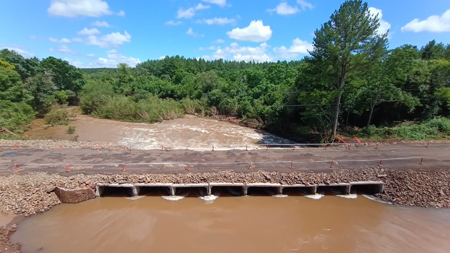 Misiones: Se habilitó el paso del Puente Tabay sobre la Ruta Provincial N° 7 y la Ruta Provincial N° 6, tramo con calzada reducida por obras