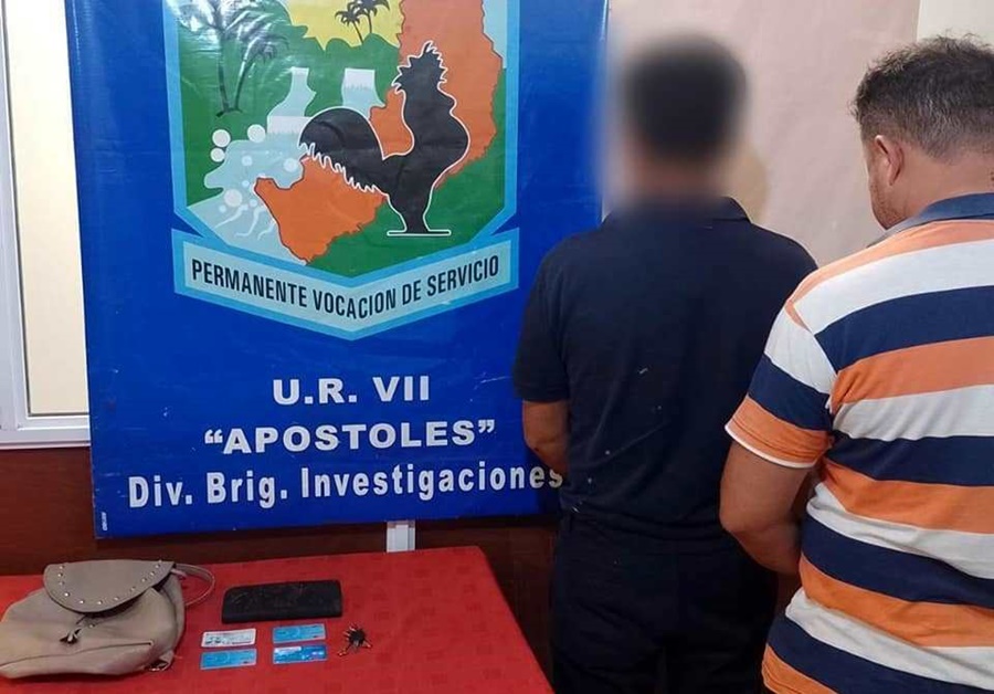 Apóstoles: Sustrajo una mochila a una cajera en un conocido supermercado, pero no se percató de que quedó todo grabado en las cámaras