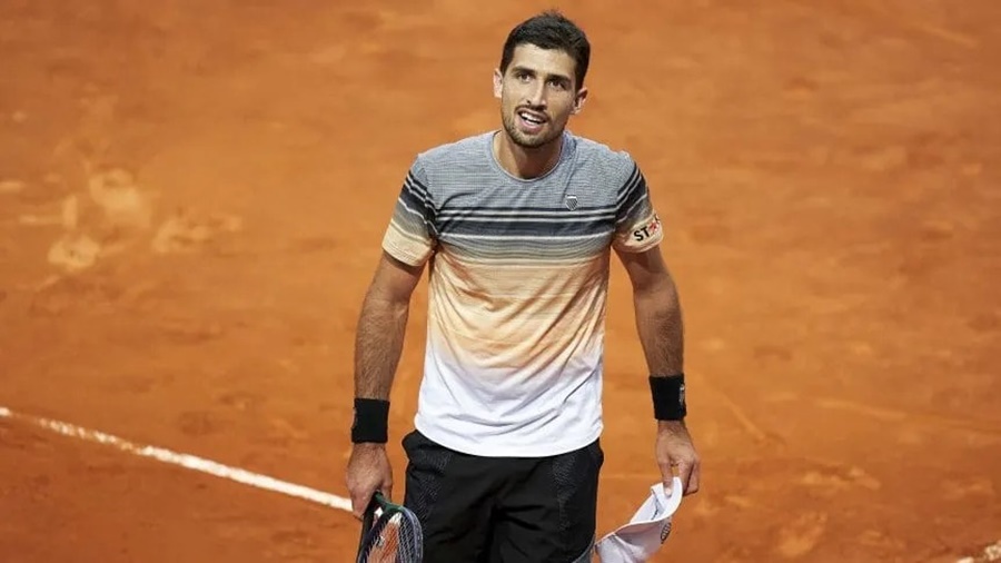 Tenis: El argentino Pedro Cachín superó al español Jaume Munar por 6-3 y 6-3 y se clasificó a las semifinales del ATP 250 de Gstaad