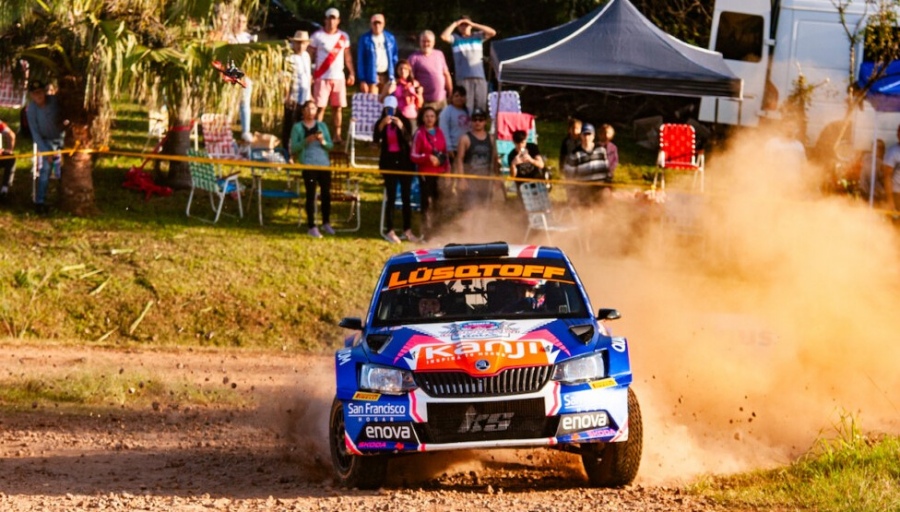 El sanjuanino Gastón Pastén se llevó el mate ganador del Rally de Misiones, por los caminos de los Municipios de; Leandro N. Alem y San Javier