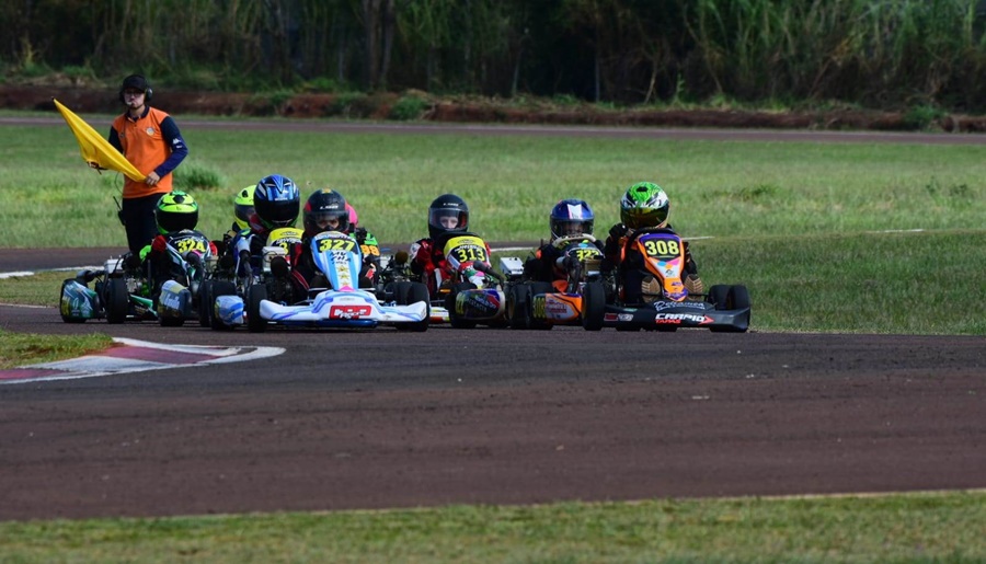Campeonato Misionero de Karting en Pista: Con la presencia de 129 pilotos, que marcó un nuevo récord se dio y reflejó el gran momento de la actividad kartista en Posadas