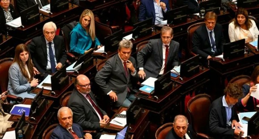 Juicio en Ausencia y Ley de Reiterancia: Las otras dos normas aprobadas por el Senado, ambas obtuvieron mayoría de votos positivos en el recinto