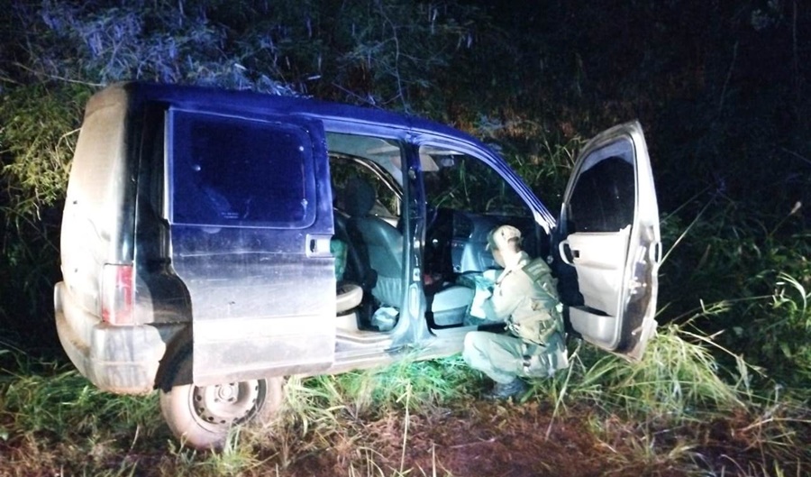 Misiones: Gendarmes incautaron cargamento de marihuana valuado en más de treinta millones de pesos, el vehículo atravesó el control sin aminorar su marcha