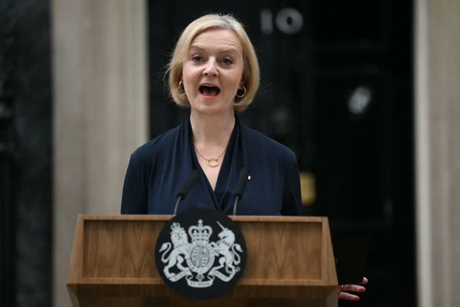 Londres: Renunció Liz Truss como primera ministra de Gran Bretaña apenas 44 días después de asumir