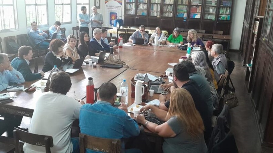 Misiones: Desde el Gobierno Provincial propusieron una recomposición de 100 pesos al básico a los docentes, este sábado habrá asamblea convocada por el FTEL en Oberá