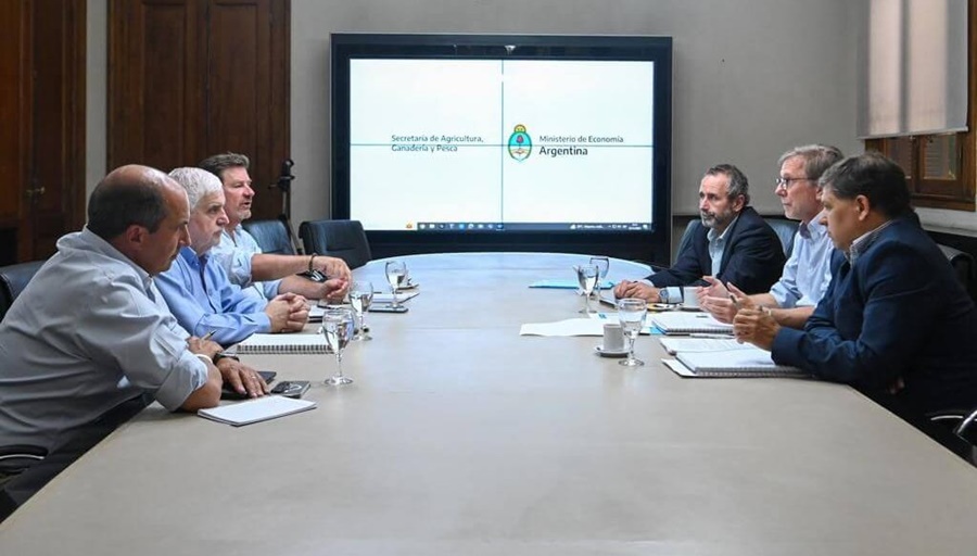 Empezó la transición del campo: Fernando Vilella ya se muestra como Secretario de Agricultura de Javier Milei