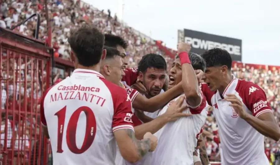 Torneo Apertura: Huracán le ganó 2 a 0 el clásico a San Lorenzo de Almagro en el Ducó