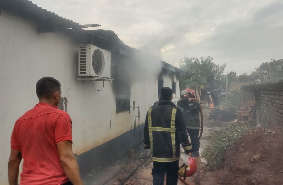 Posadas: Prendió fuego la casa de su ex nuera con ella y sus nietas adentro, terminó detenida