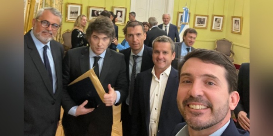 Dirigentes, militantes y simpatizantes de la Unión Cívica Radical - Distrito Misiones, brinda el apoyo al Presidente Javier Milei, a través de un comunicado